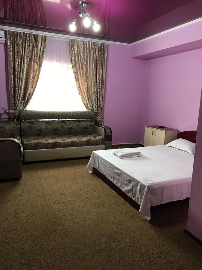 Hotel Prestizh Taraz Exterior foto